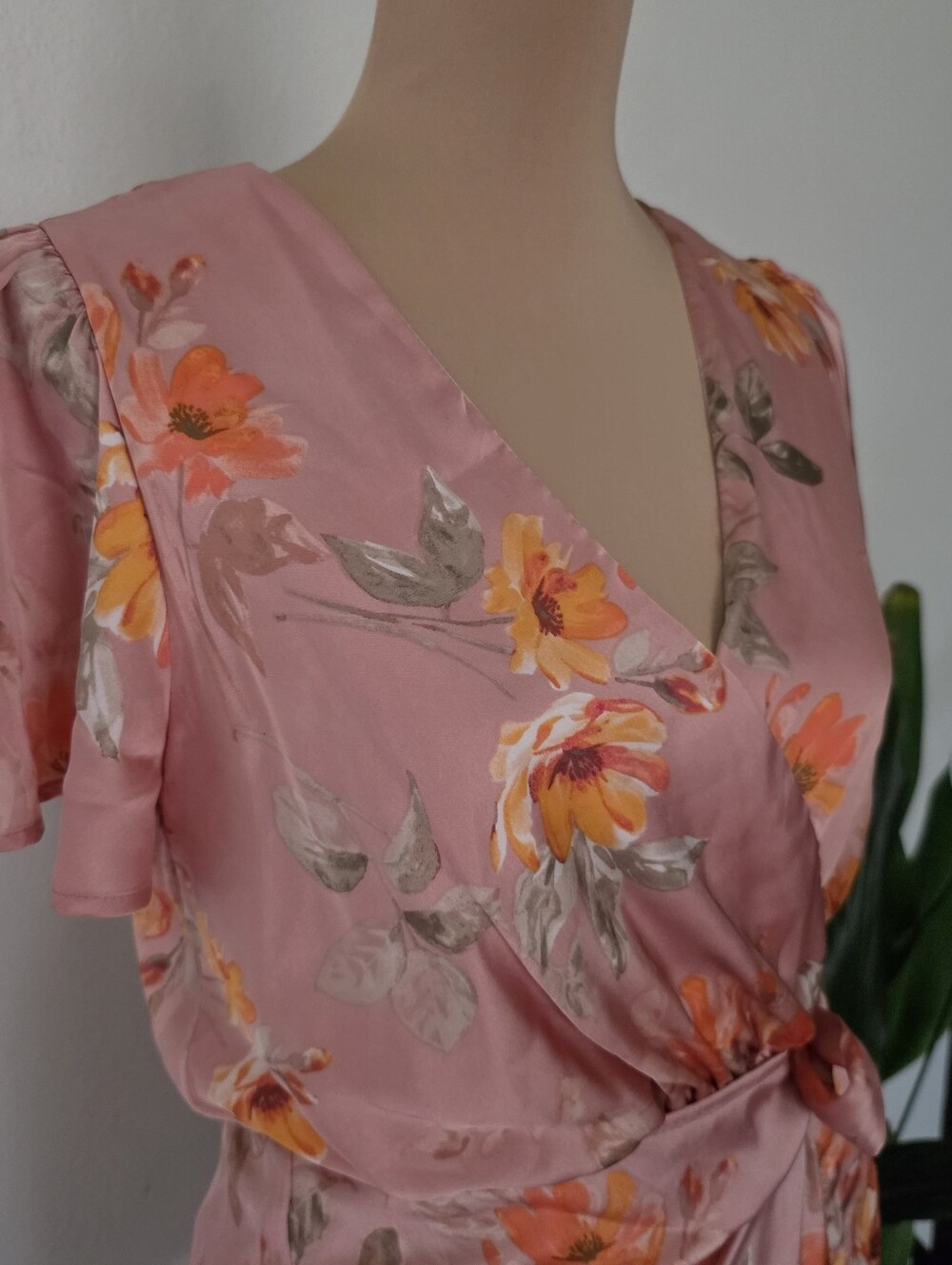 NWT Peach Love Satin Wrap Mini Dress - small - Picture 2 of 9